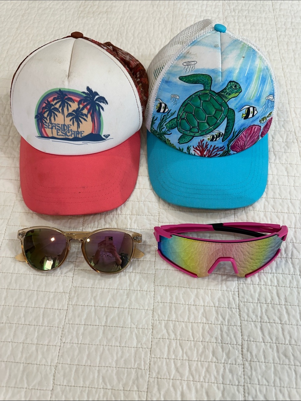 Roxy Coral Trucker Hat & Sea Turtle Hat Shield Sunglasses Bundle